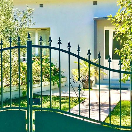 Villa Maison Blanche Tulle 1 A 4 Personnes Eksteriør bilde