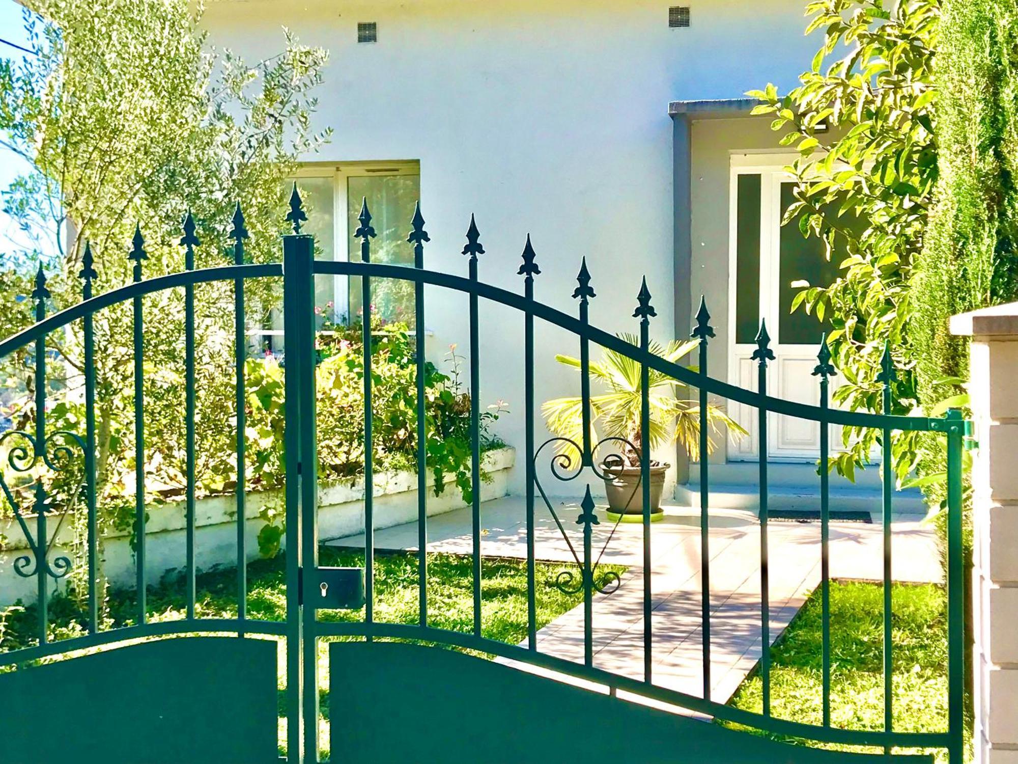 Villa Maison Blanche Tulle 1 A 4 Personnes Eksteriør bilde
